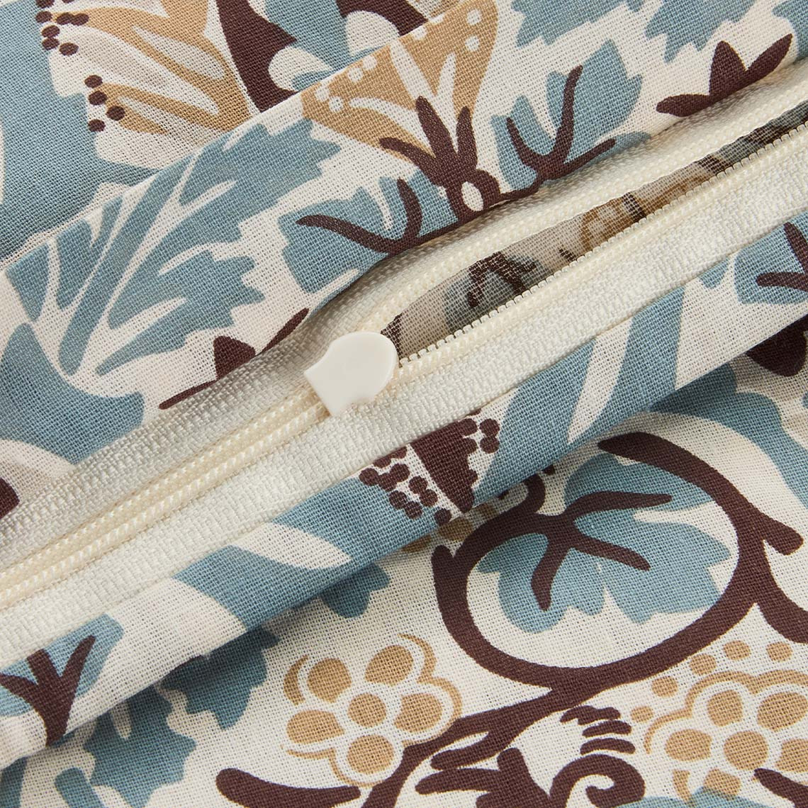 Juego de funda nórdica inspirado en art déco en colores azul pastel y marrón